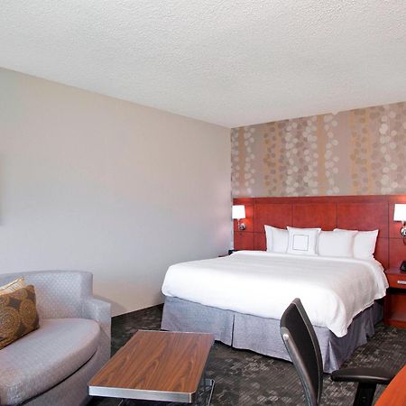 Courtyard By Marriott Charlotte Ballantyne Buitenkant foto