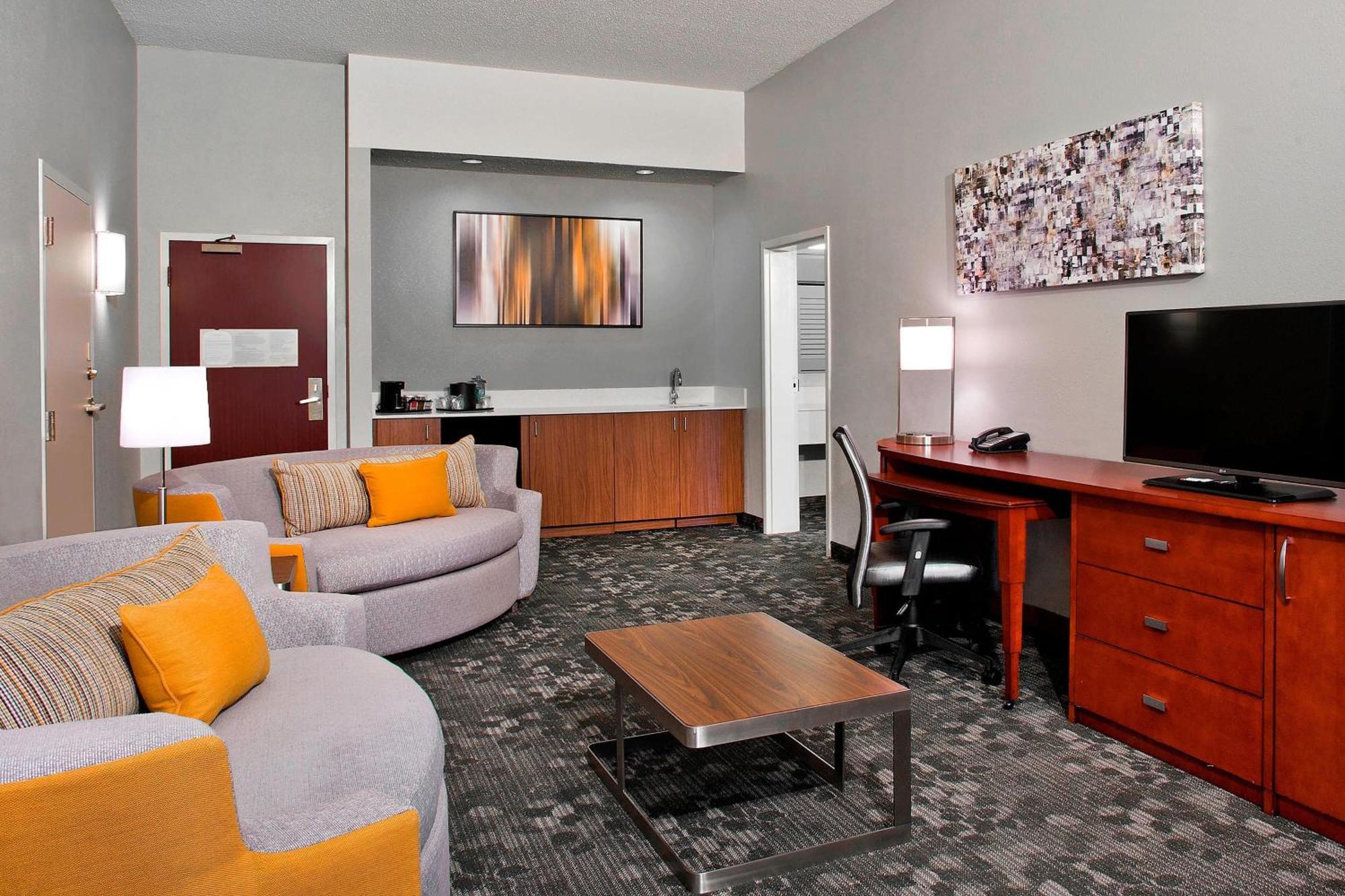 Courtyard By Marriott Charlotte Ballantyne Buitenkant foto